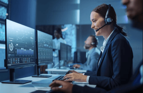 How Process Mining Reveals Business Insights