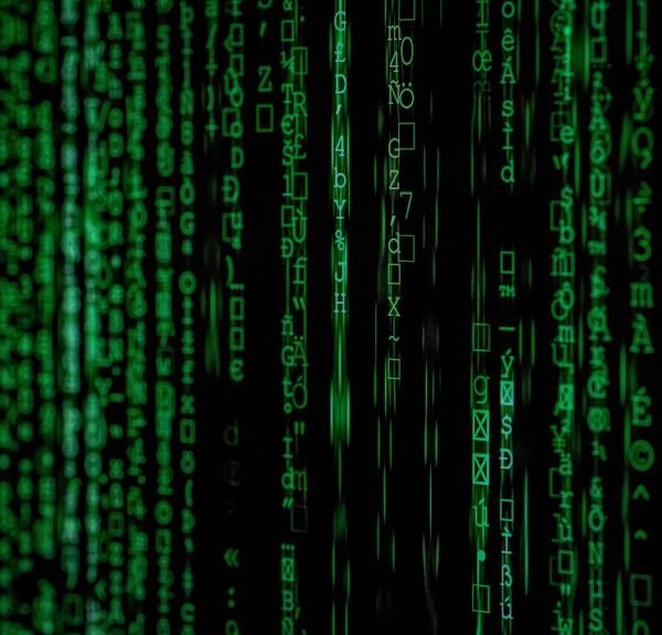 random alphanumeric string identifier