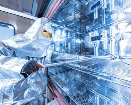 Evaluating Material Durability Under Simulated Sunlight Exposure